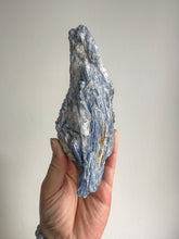 Load image into Gallery viewer, Blue Kyanite with Quartz
