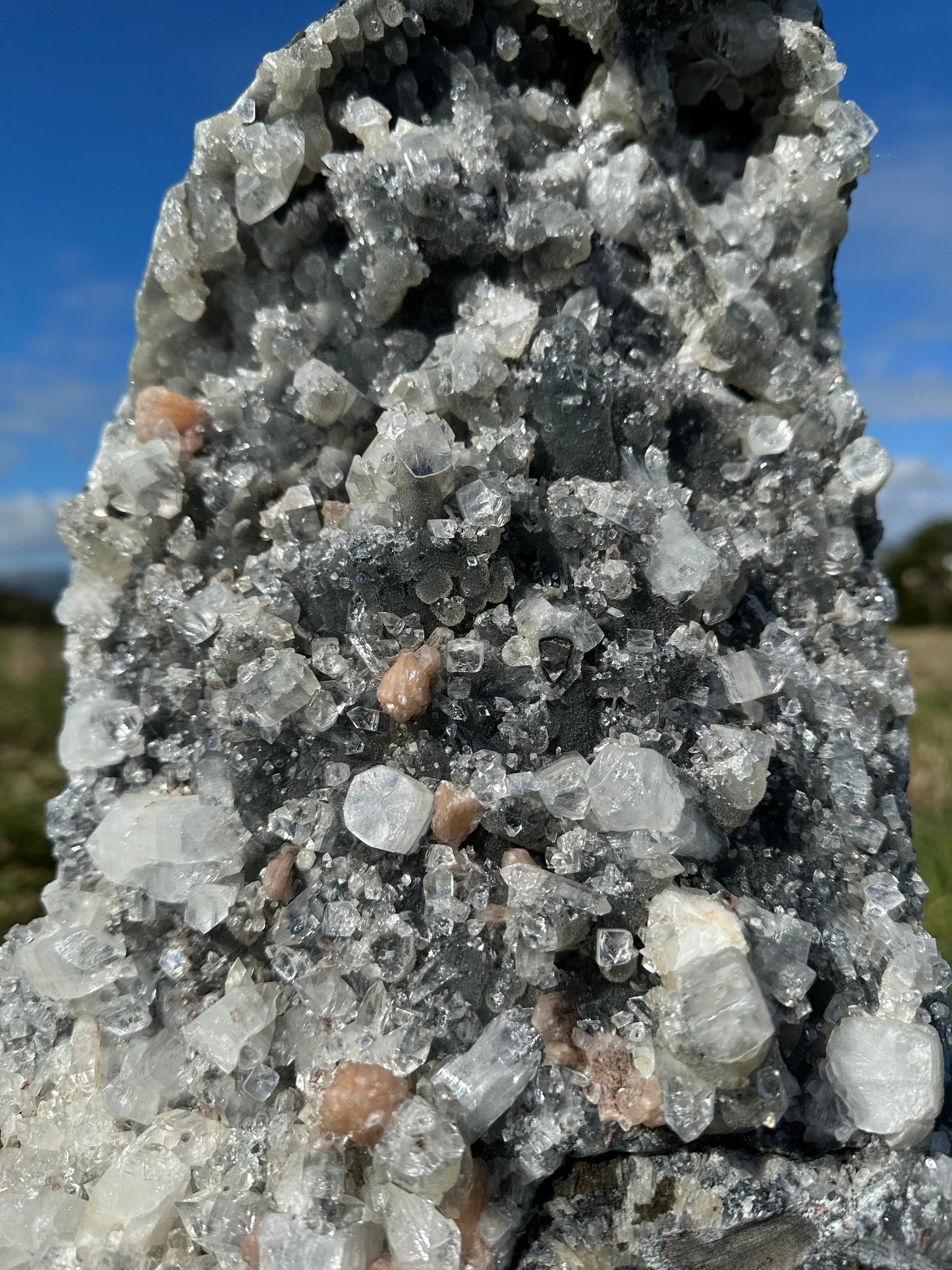 Apophyllite on Black Chalcedony with Peach Stilbite