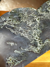 Load image into Gallery viewer, Moss Agate Cloud
