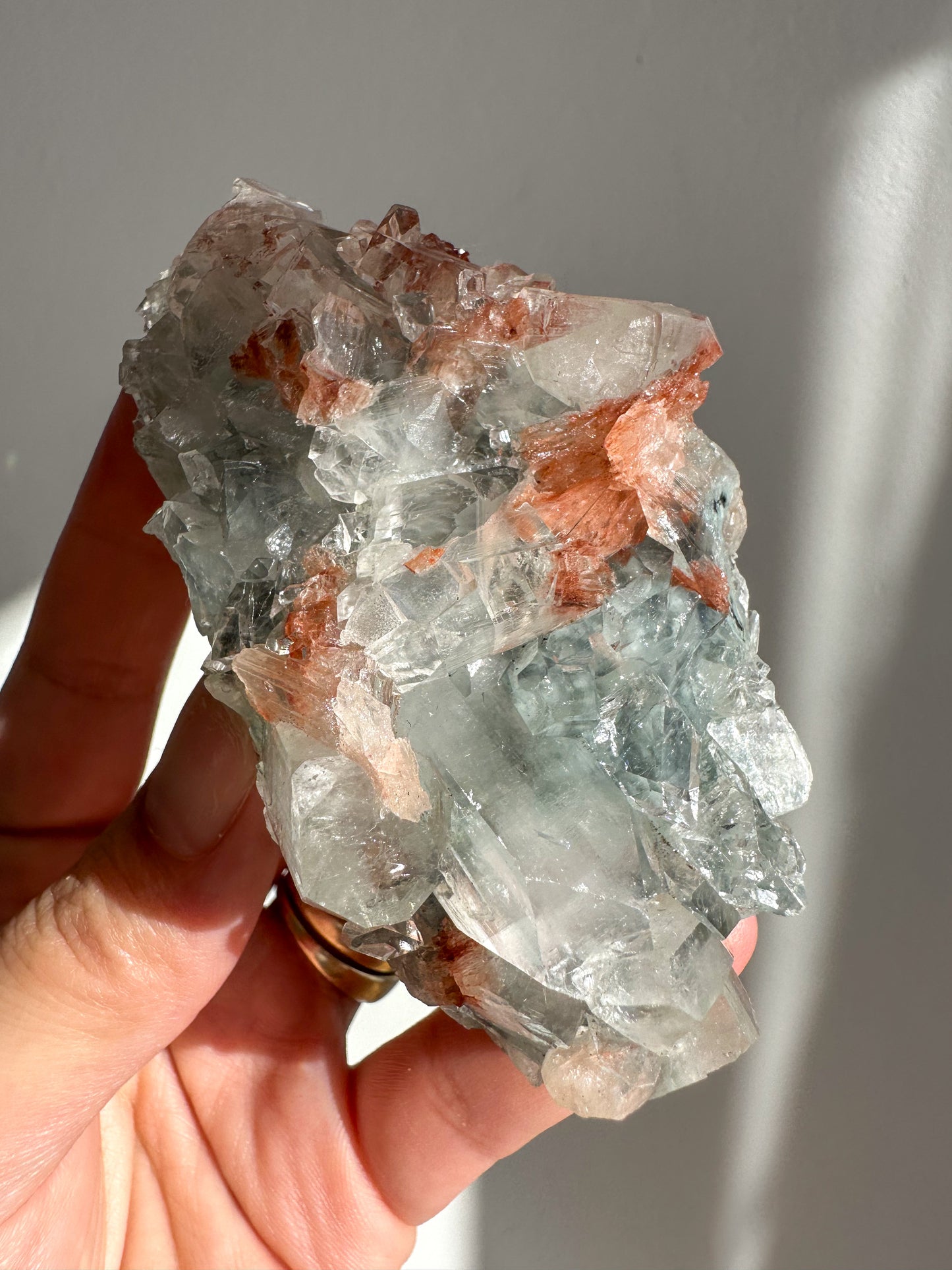 Apophyllite with Red Heulandite