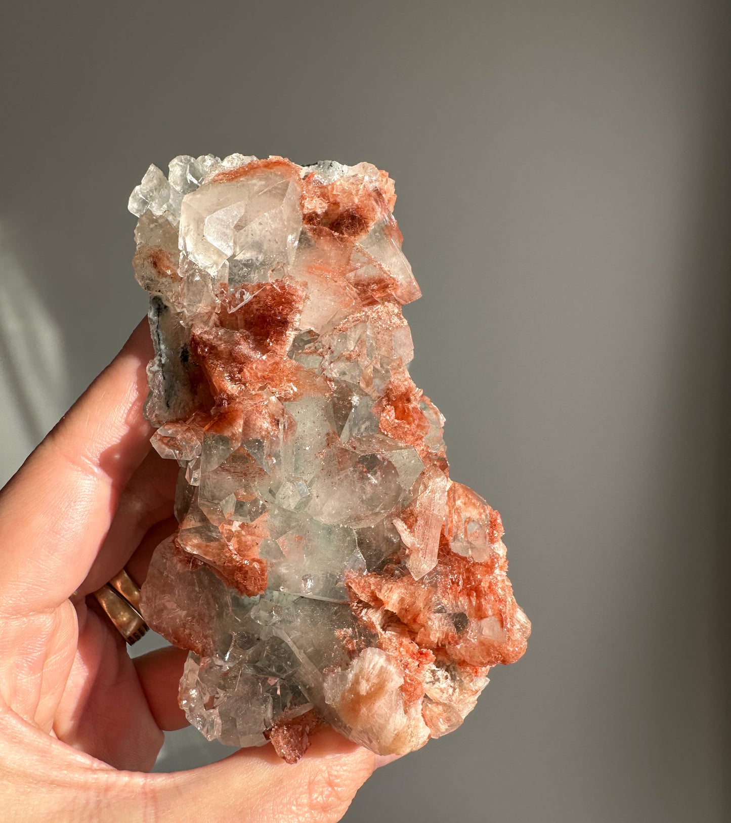 Apophyllite with Red Heulandite