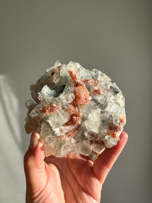 Apophyllite with Red Heulandite