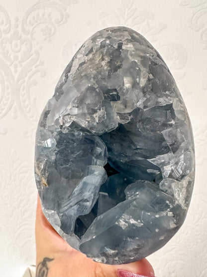 Large Celestite Egg