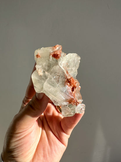 Apophyllite with Red Heulandite