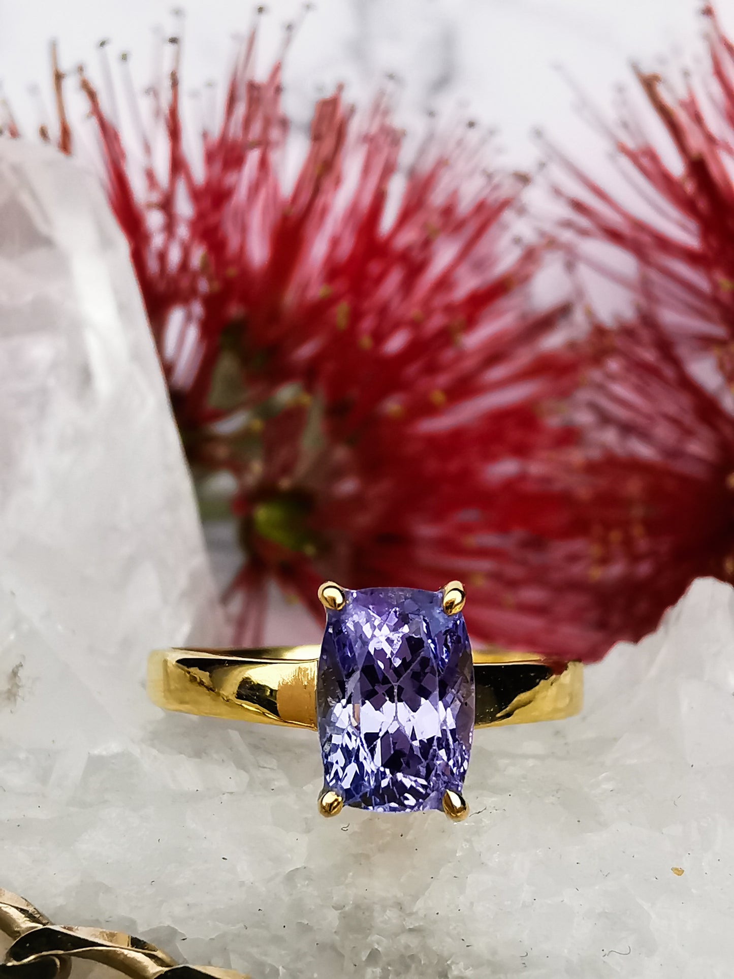 Tanzanite 9k Gold Ring