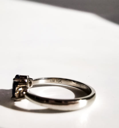 Blue Sapphire & Diamond White Gold Ring
