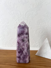 Load image into Gallery viewer, Fluorite Tower
