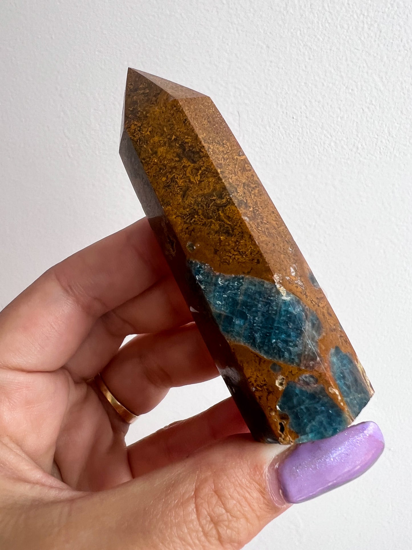 Blue Apatite in Jasper Point