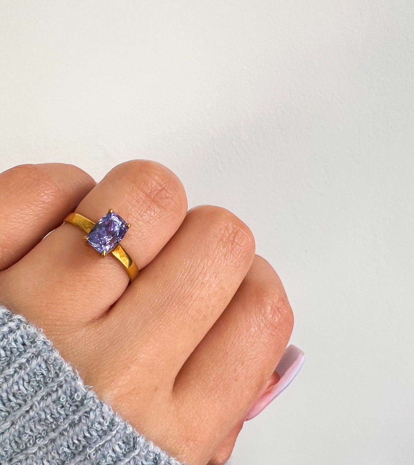 Tanzanite 9k Gold Ring